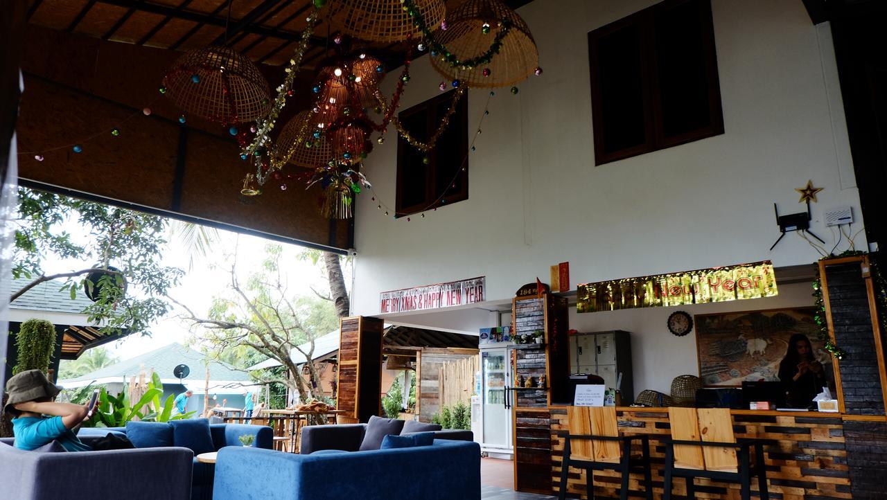 Nok Chan Mee Na Chom Thong Exterior foto